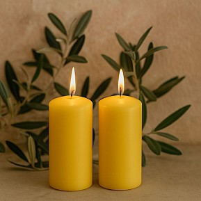 Žlutá parafínová svíčka 20 cm, 80 h hoření, sada 2 ks